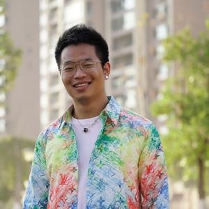 李清清：全网粉丝1200万＋