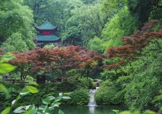 湖南名山 | 岳麓山里藏着一条“中国轴线”