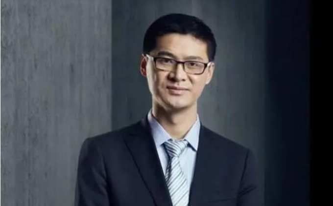 罗翔：做好走出聚光灯的准备
