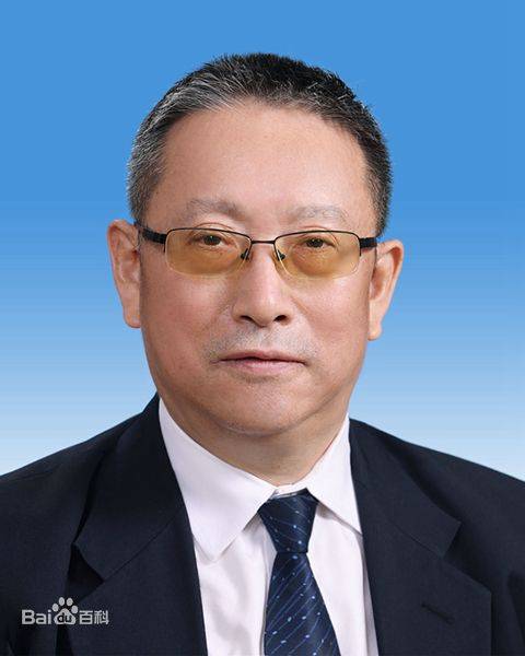 郑建邦：十四届全国人大常委会副委员长、民革中央主席