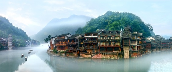 湖南名城｜凤凰古城：满眼都是风景 满城都是文化