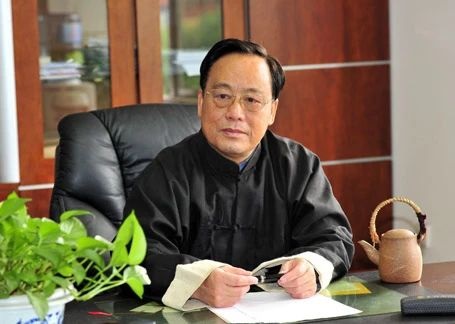 坚守30余年，唐浩明的“初心”是什么