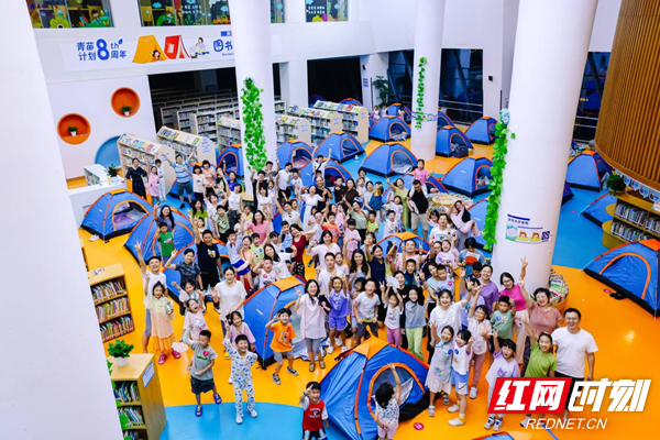 长沙图书馆：避暑热门地，书香伴清凉
