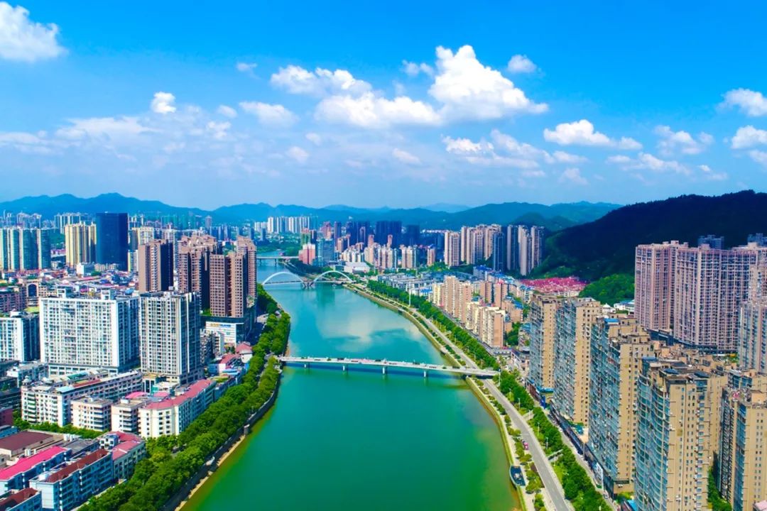 名家散文 | 谭仲池：故乡的小溪河