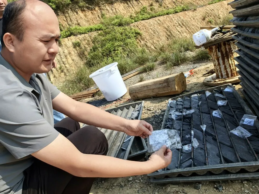重大发现！湖南发现储量亿吨级锰矿！