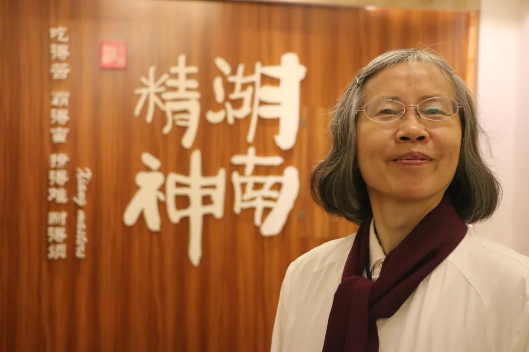 作家残雪获香港中文大学荣誉文学博士