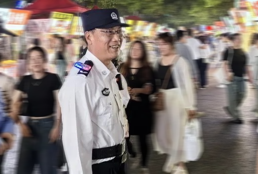 正在公示！长沙公安这位“白衬衣”民警拟获表彰！