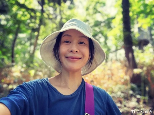 湖南籍歌手刘若英谈44岁怀孕经历：试过各种方法，最后自然受孕