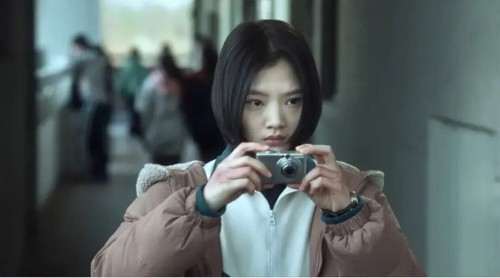 湖南医生17分钟的瓜里，藏着一个更大的危机