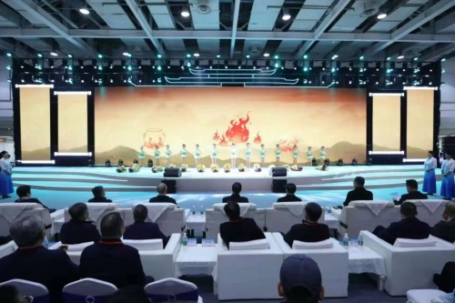 2025中国文学盛典·湖南文学周暨第四届岳麓书会在长沙开幕