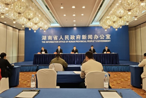 700位大佬齐聚长沙：这场“民企盛会”背后，湖南的野心有多大？