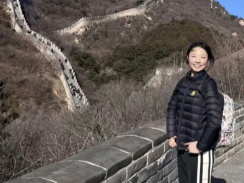 长城“背诗女孩”找到啦!她来自湖南!