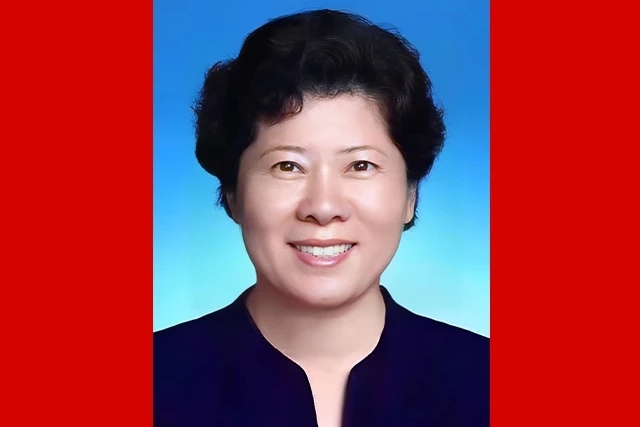 吴桂英当选湖南省人大常委会副主任