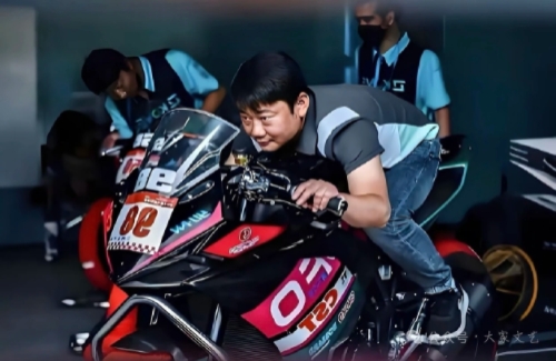 何琼随笔 | 张雪，妈妈眼里的鬼灵精