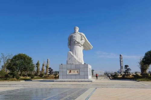 杀叔之仇，粮饷之恨：左宗棠与刘锦棠为何还能并肩作战？